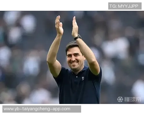 伊劳拉回顾比赛最后时刻的绝佳机会认为伯恩茅斯有望逆转取胜